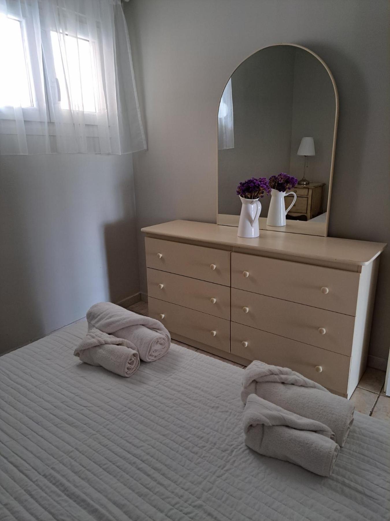 Kiki'S Place Нікіті Екстер'єр фото
